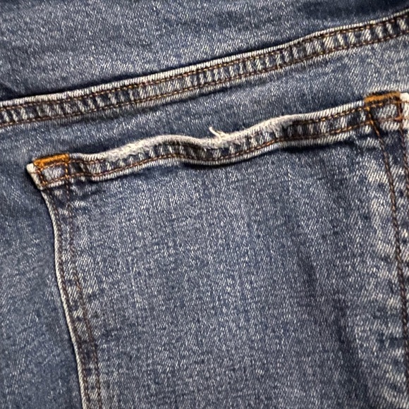 Abercrombie and Fitch The Mom High Rise Blue Denim Jean Size 35/20 Short - Picture 14 of 15